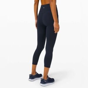 Lululemon Invigorate High-Rise Crop 23" - True Navy SZ 4